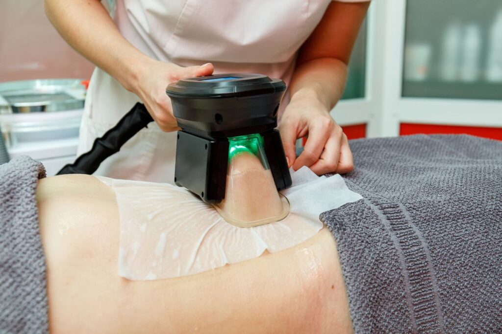 افضل دكتور تجميل في مصر لعملية نحت الجسم